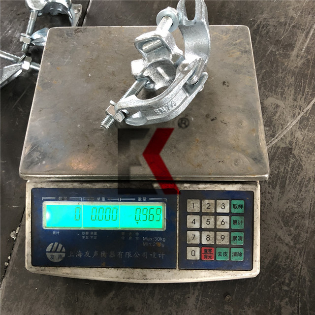 የተቆራረጠ ድር ሁለት ስካድሎርድ