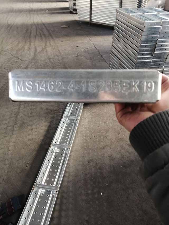 የብረት ፕላንክ 16