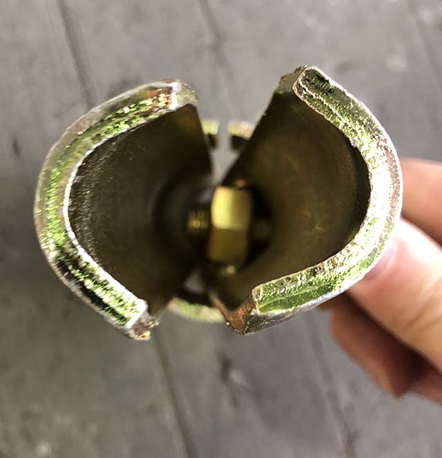 የተገታ የጋራ ፒን 12