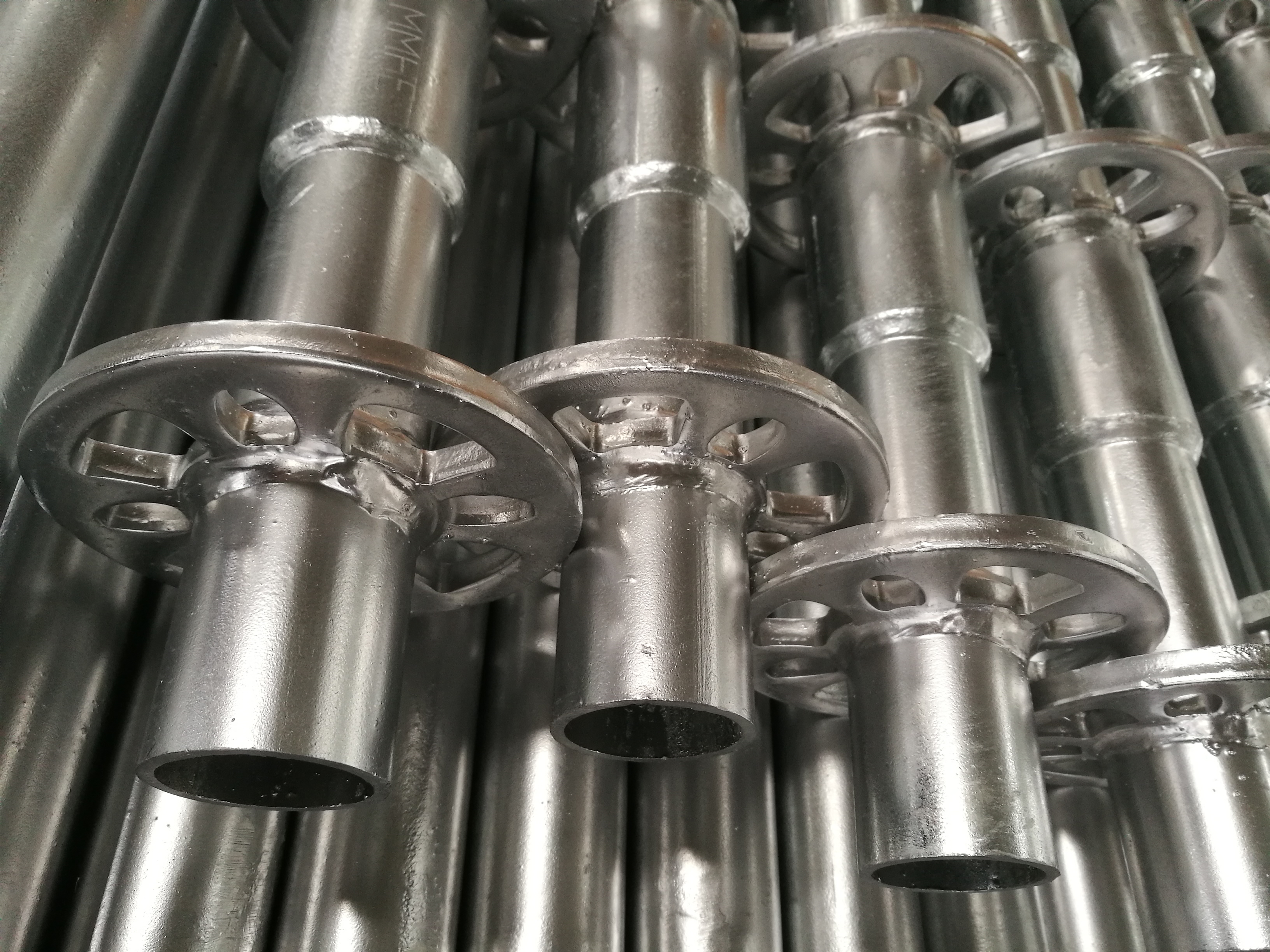 የመሠረት ኮላ