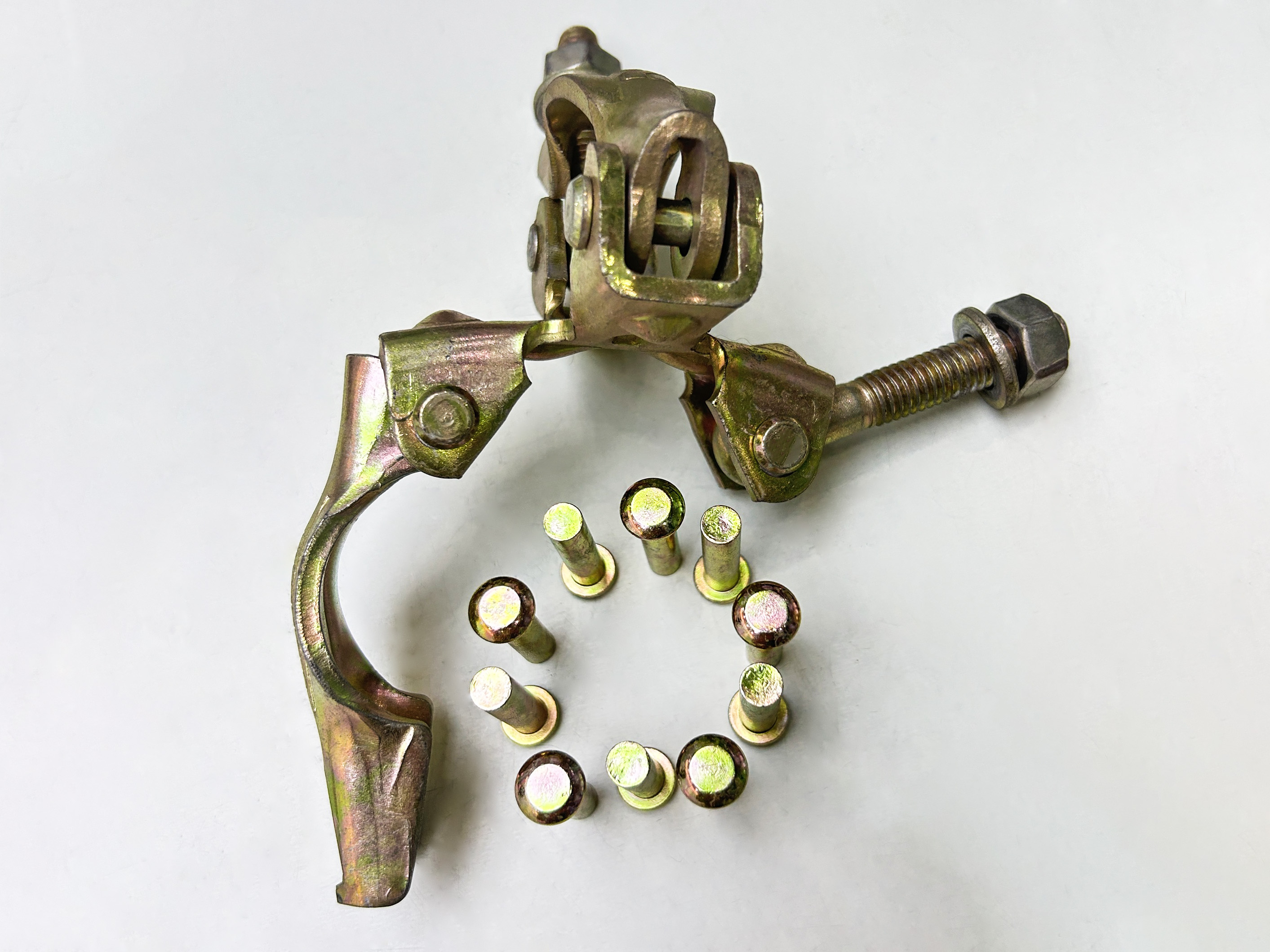 ተጭኖ ድርብ ማያያዣ