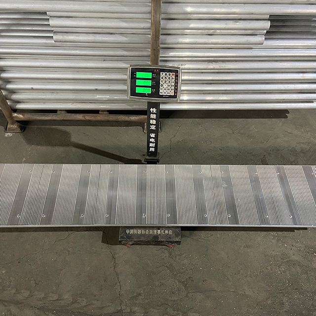 የአልሙኒየም ደወል ተለዋሽሪ የመሣሪያ ስርዓት 1.8m 