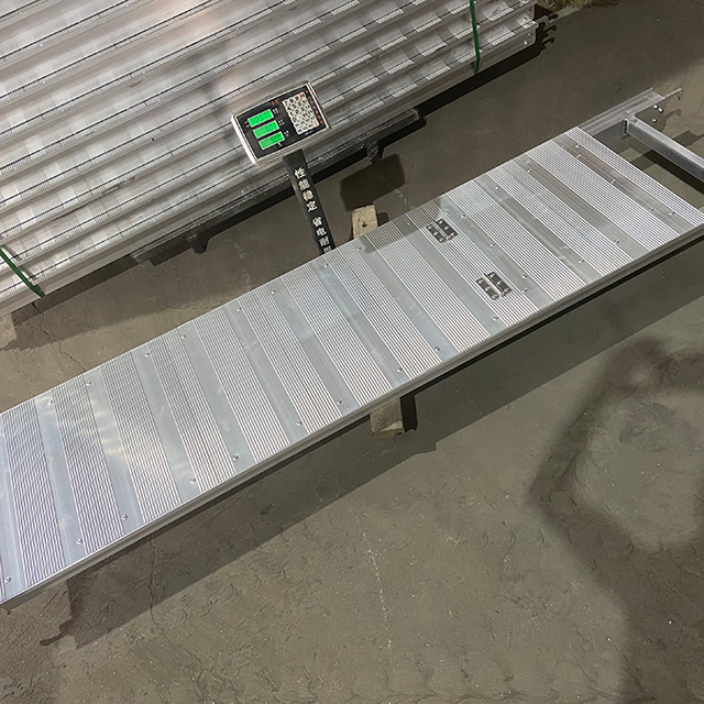 የአሉሚኒየም ደወል ቀሪ የመዳረሻ መድረሻ መድረክ 2.4m