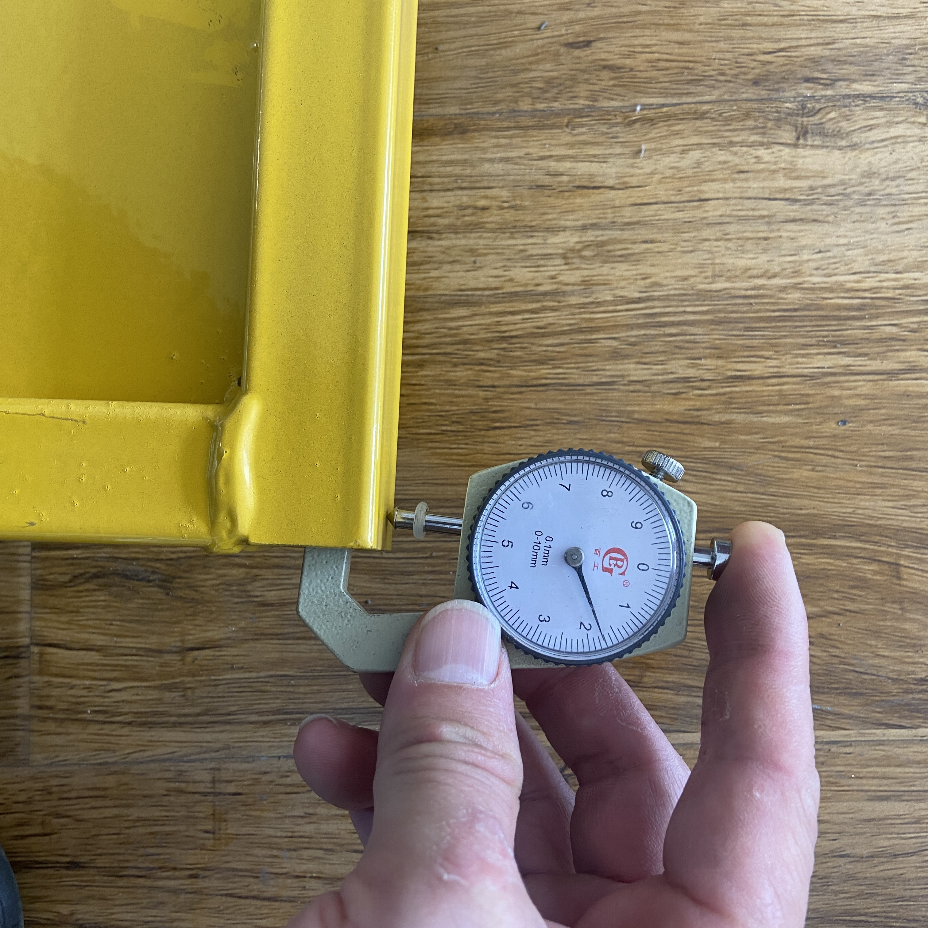 የሚቀለበስ መሰላል መዳረሻ በር ሙከራ