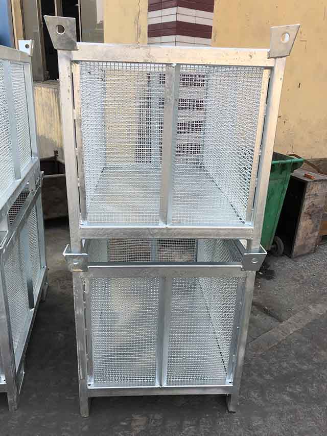 የአረብ ብረት ፓልሌት 12