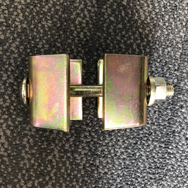 የ Zinc Sconding Zinc Sconding የተጫነ