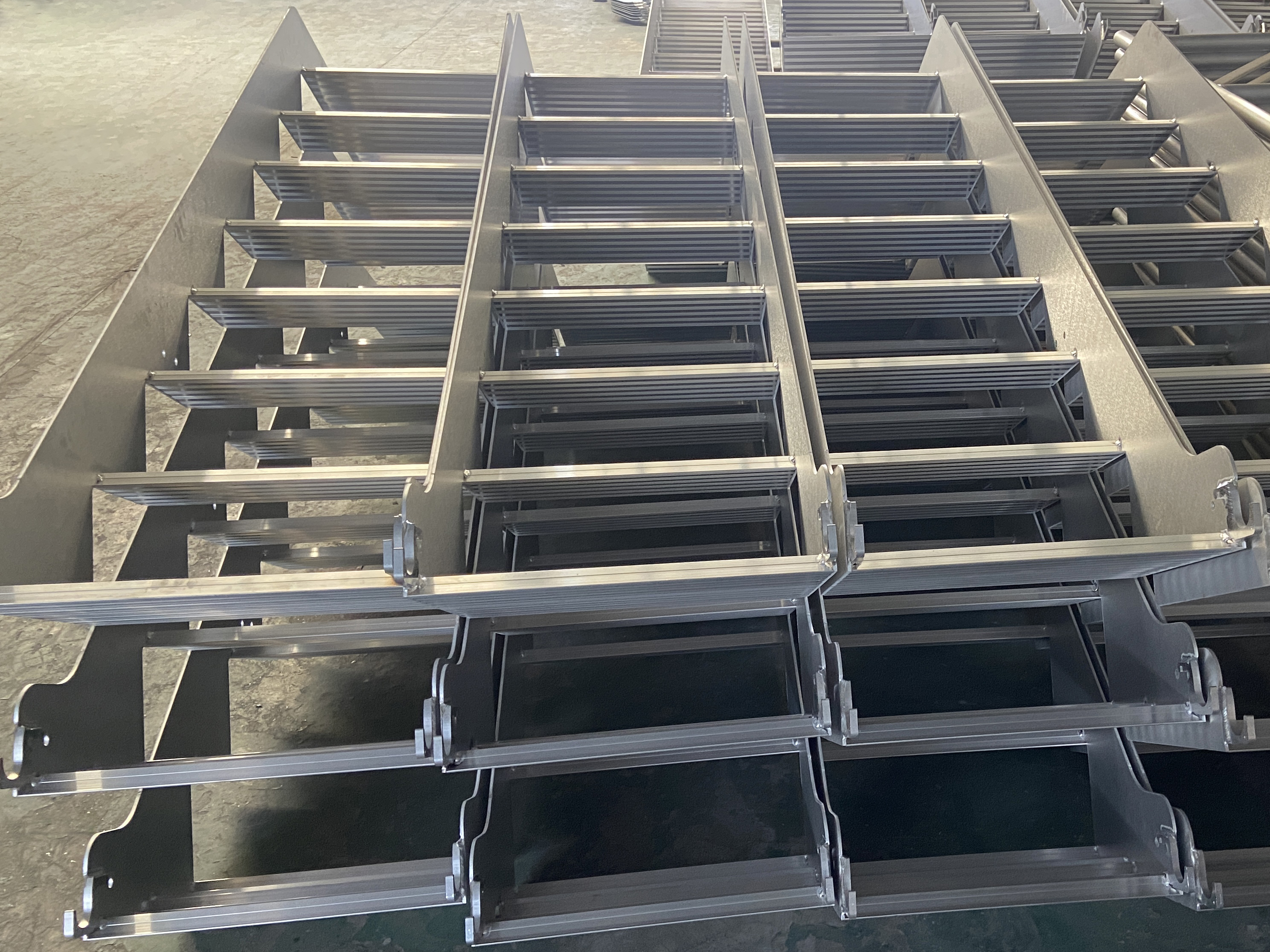 የአልሙኒየም ደወል ደወል ስቴየር