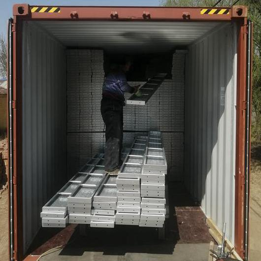 ከፍተኛ ጥራት ያለው ጋዜጣ ብረት የሚንከባከቡ የእግር ሰሌዳ ሰሌዳዎች