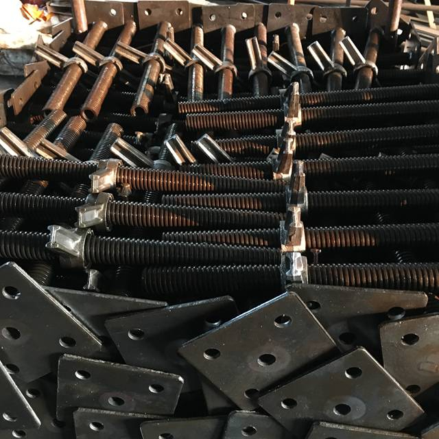 ጥቁር ስካንፊንግ ሊስተካከል የሚችል ጠንካራ የሸክላ ዋሻ ጃክ 