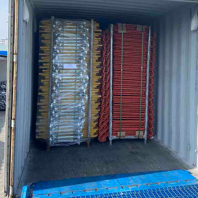 የ Scofflureating በሮች እና የመጫኛ ጭነት