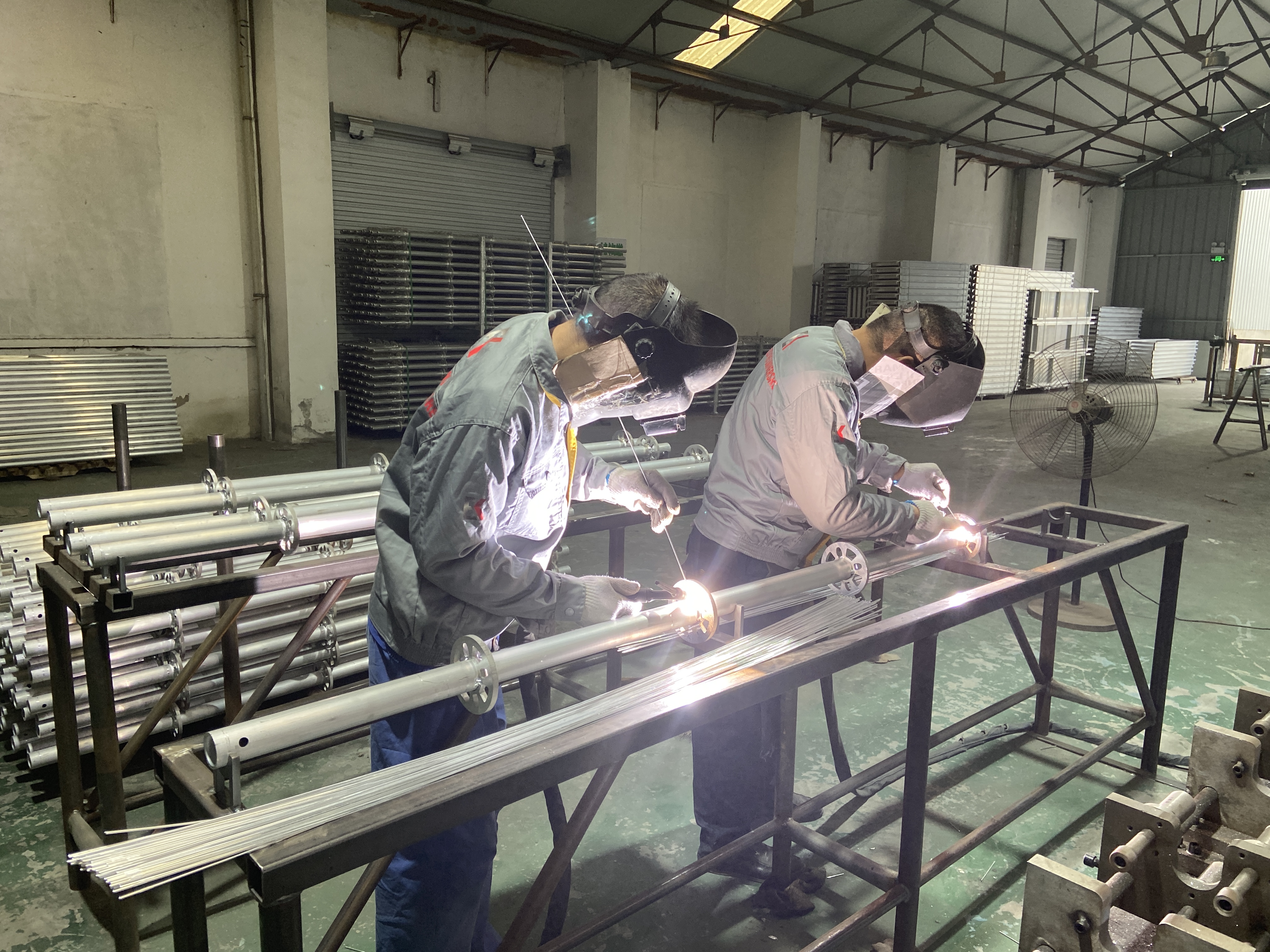 የአሉሚኒየም ደወል ስካንት