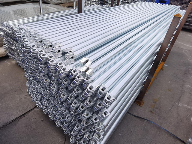 የደወል ክሊፕ የመርከብ ማቆሚያ