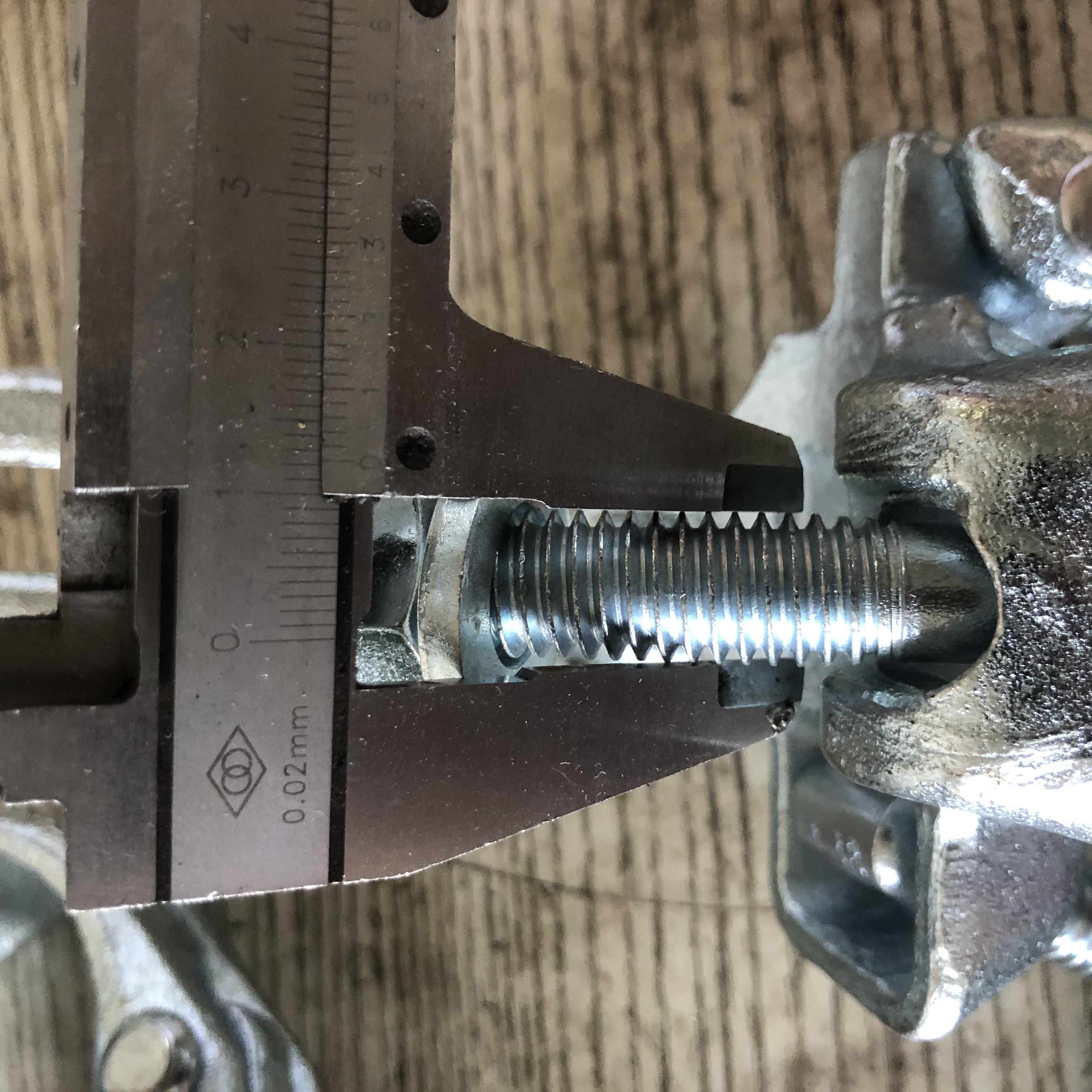 የተቆራረጠ ድርለት መከለያ