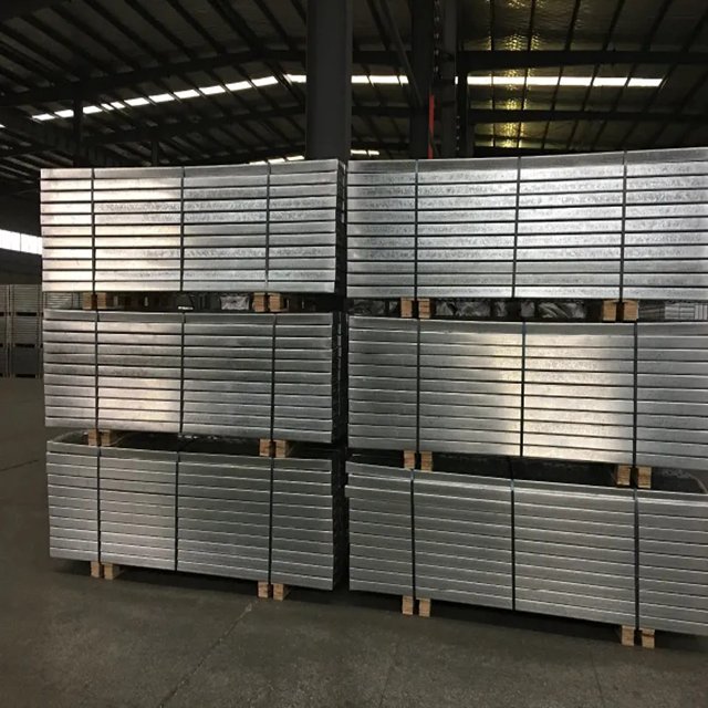 ብረት ፕላንክ 1