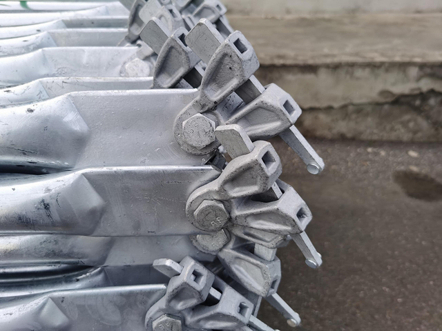 የደወል ደወል የስድጓድ ሰድል