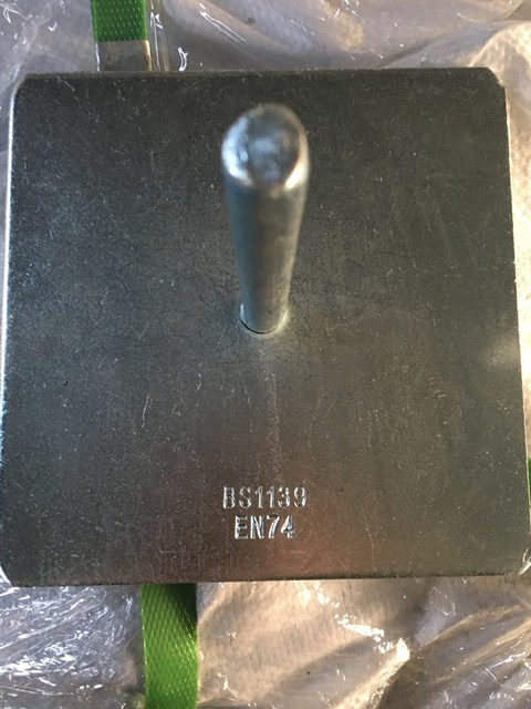 BS1139 en74 Zinsc የተሽከረከረው ክብ አሞሌ ቤትን ዳቦ ተቆጣጠረ