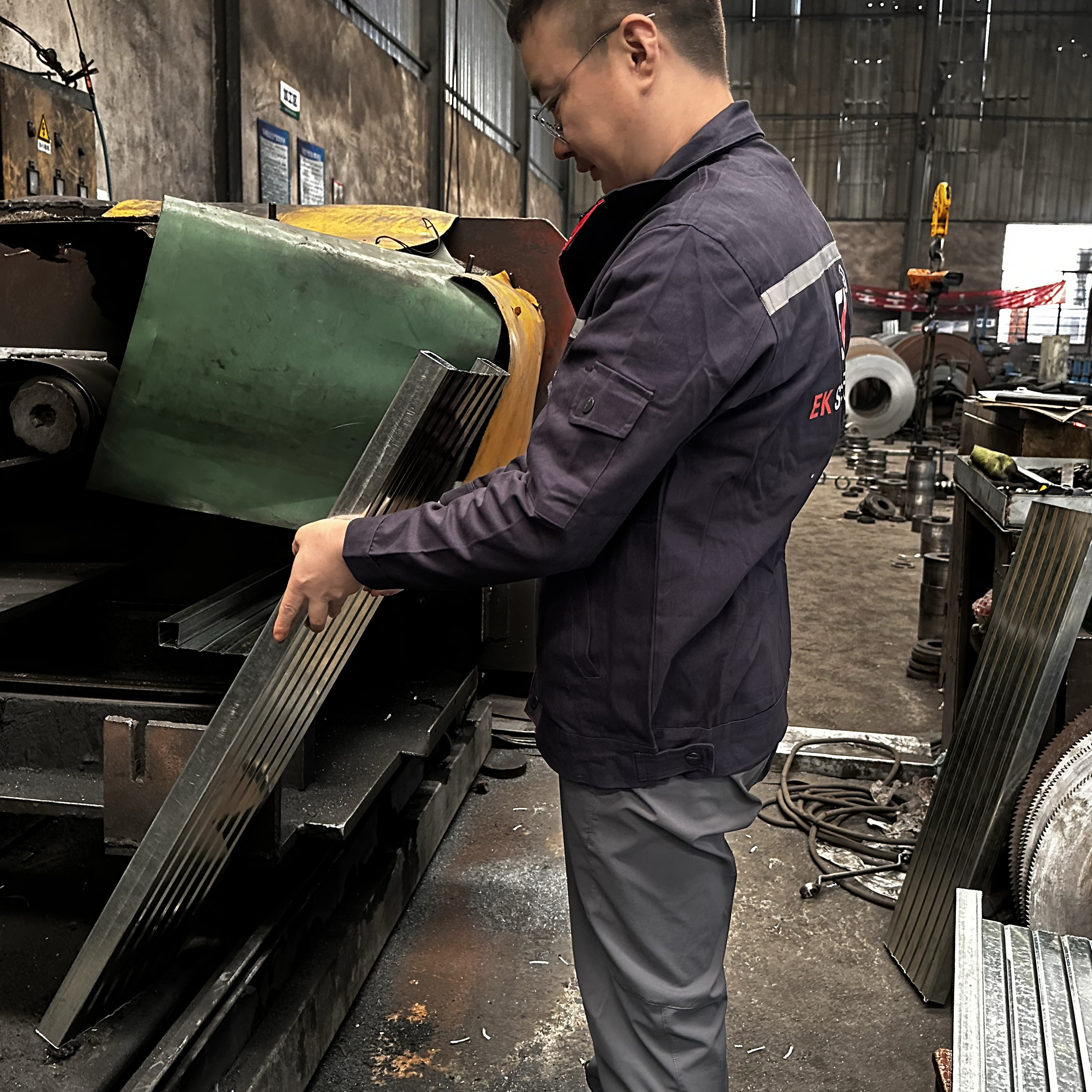 የተዘጋ ብረት ፕላንክ የተዘጋ ብረት 