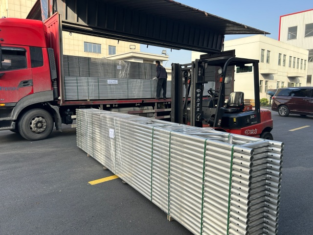 የአልሙኒየም ጨረር