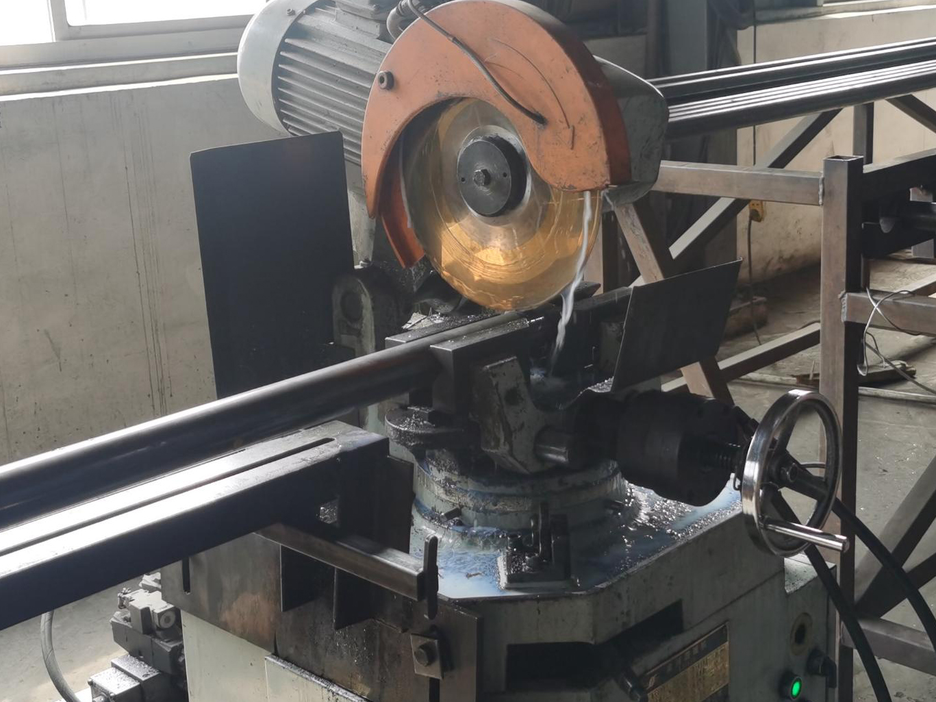 የአረብ ብረት ቧንቧ ተቆር