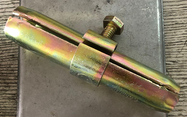 Scofffeldlod Clashlod የተዘበራረቀ የጋራ የጋራ የጋራ ፒንኪንግ