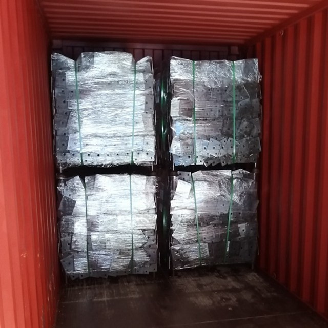 ጥቁር ስካንፊንግስ የመሬት መንኮራኩር ጃክ ለግንባታ