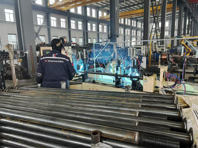 የሚስተካክሉ የመጫኛ ዝርያዎች