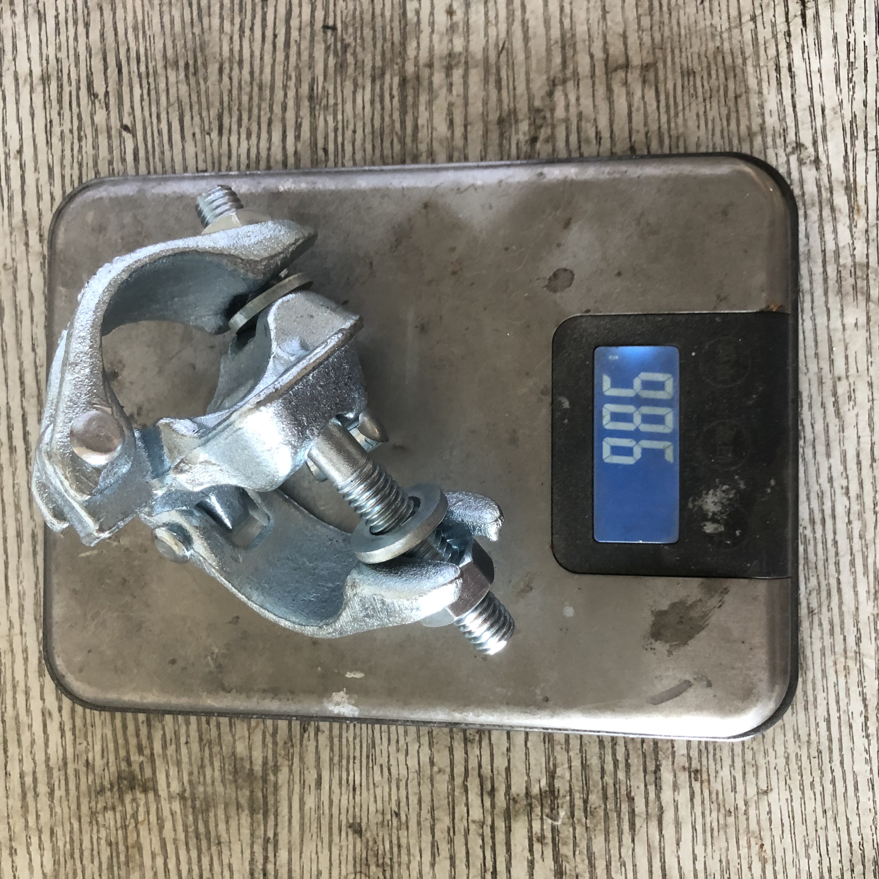 የተቆራረጠ ድርለት መከለያ