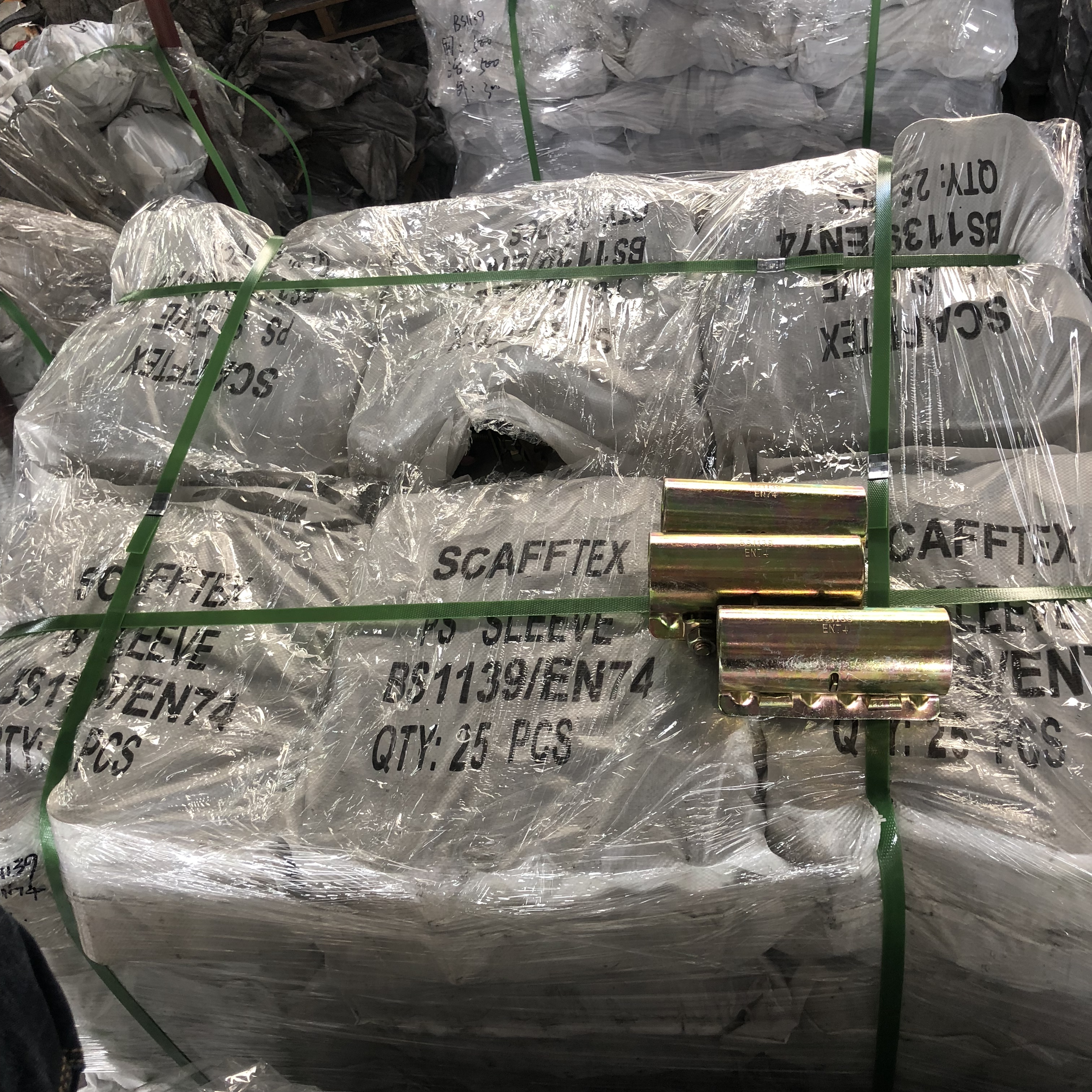 የተጫነ አንድ ጁንት ቼድለር