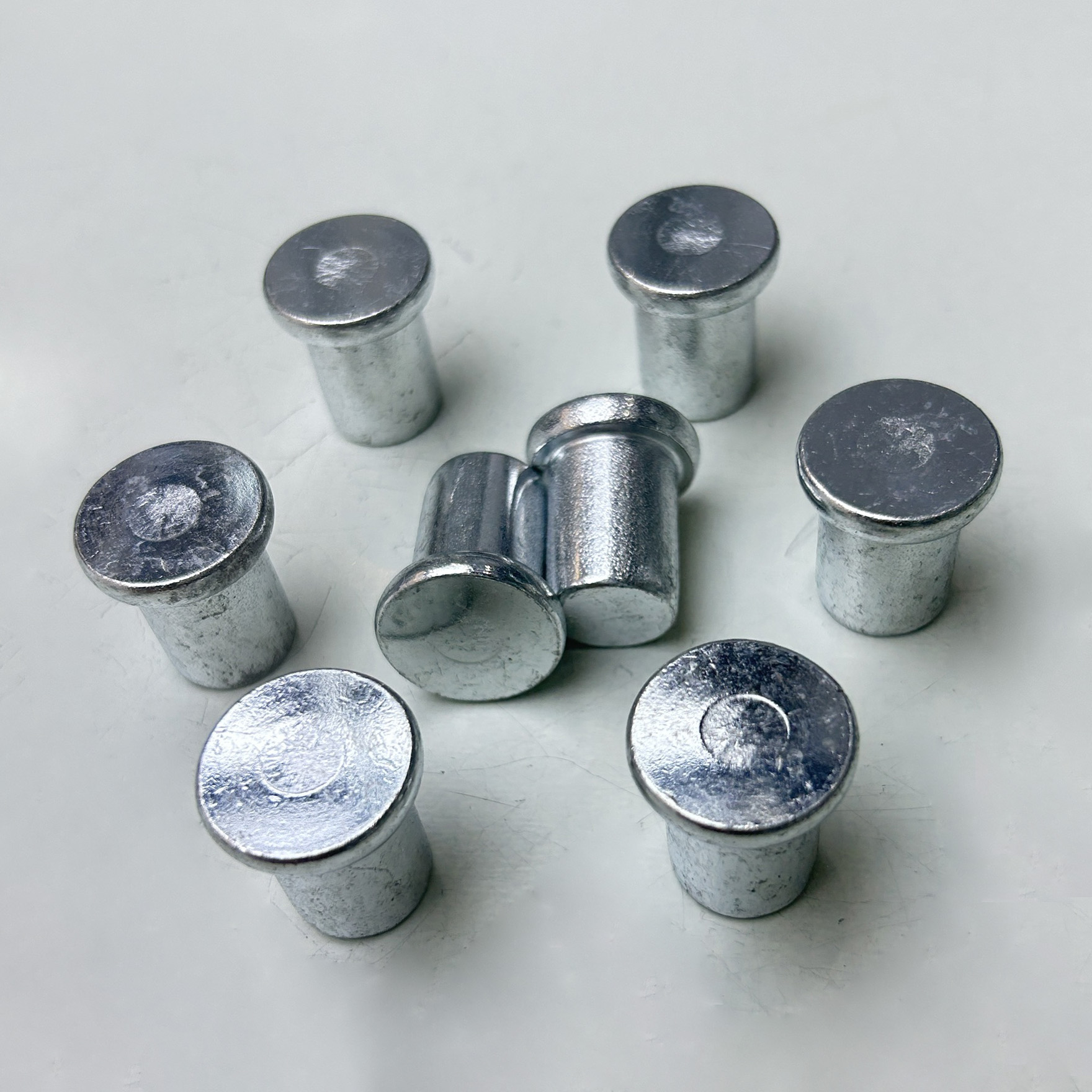 የጀርመን ስካፎልዲንግ ጥንዶች Rivet