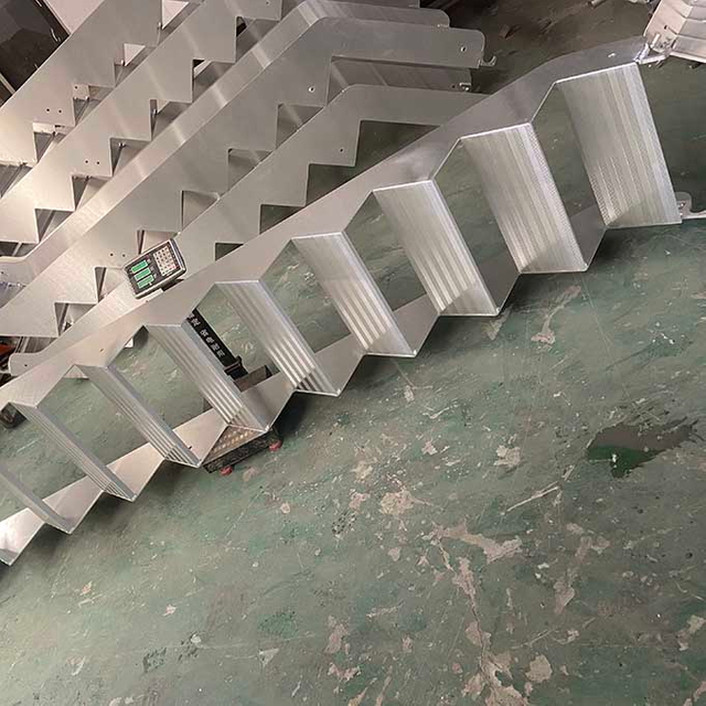 የአልሙኒኒየም ደውል Susfflanglod Shover 2.4m * 2.0 ሜ ከፍተኛ