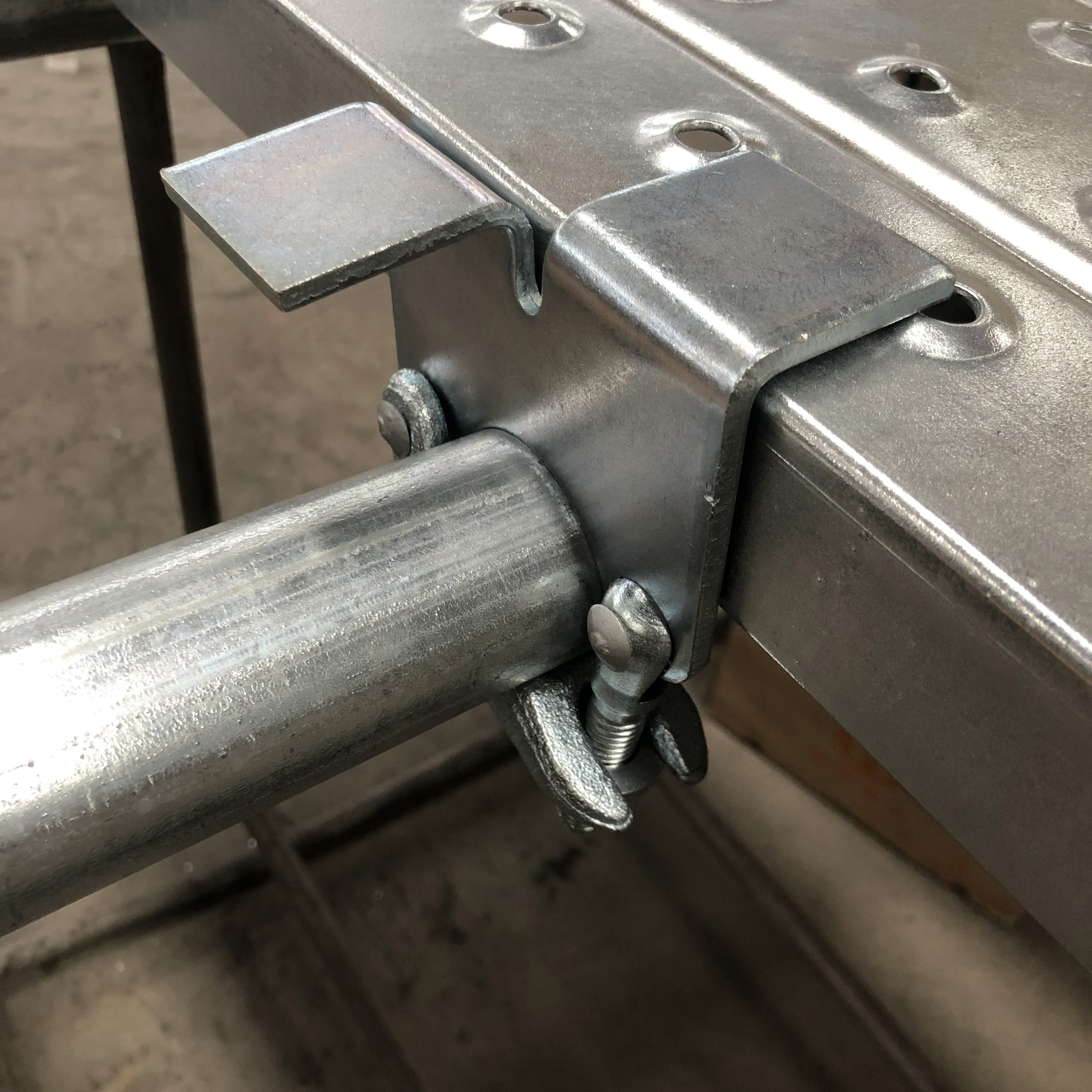 የተቆራረጠ የቦርድ መቆጣጠሪያ