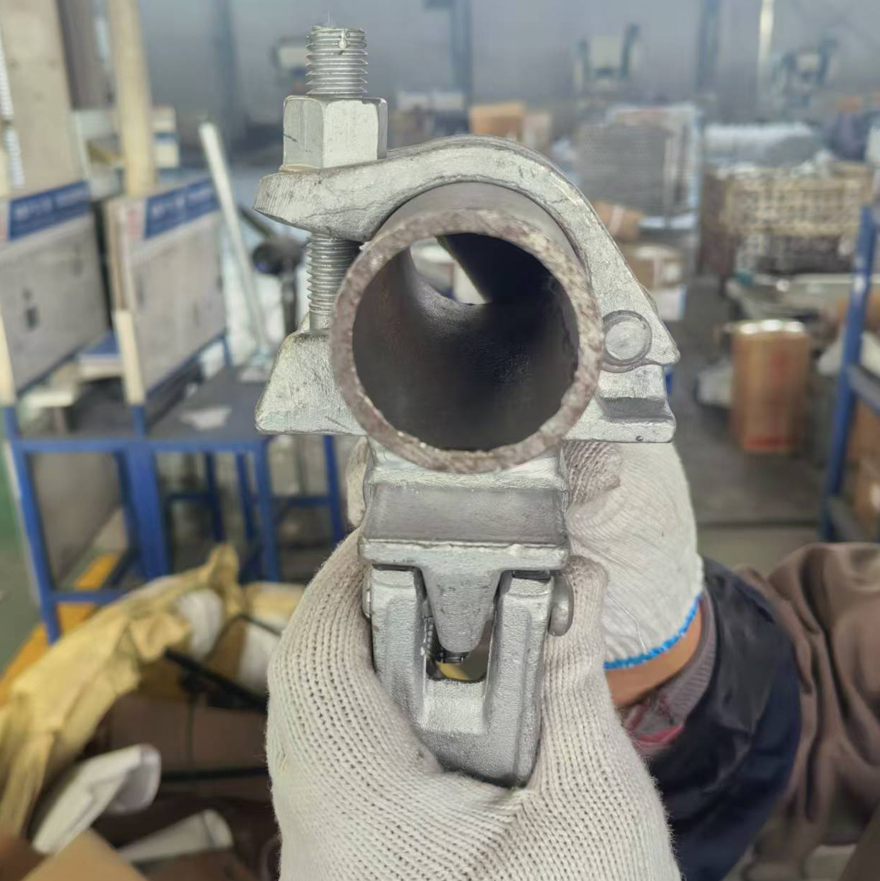 ድርብ ጥንድ 60 X 60 ልዩ ቅርጽ ያለው ስካፎልዲንግ ክላምፕ