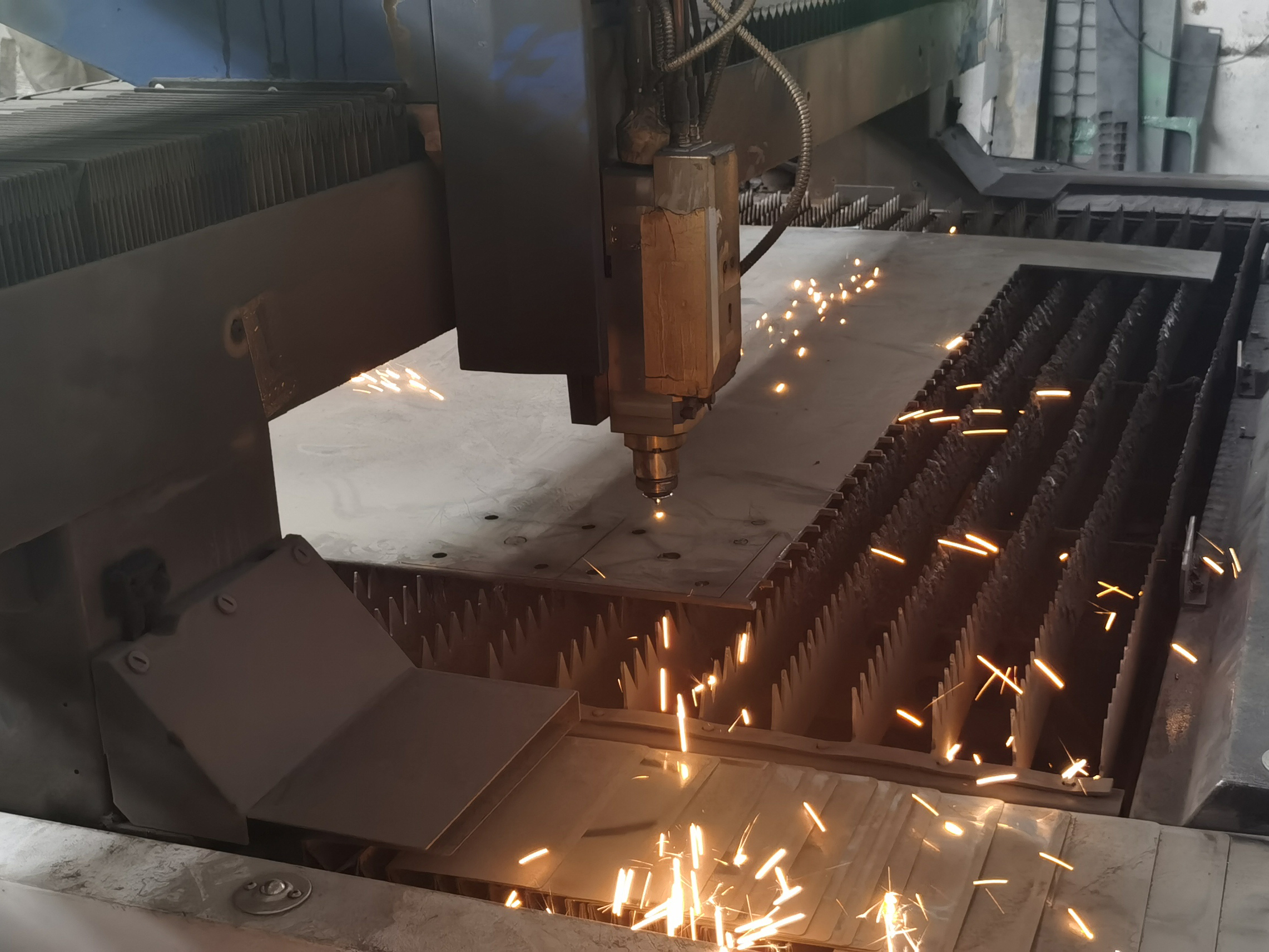 ቆርጠህ Base Plate 