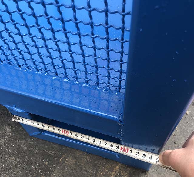 ብረት ፓልሌት 16