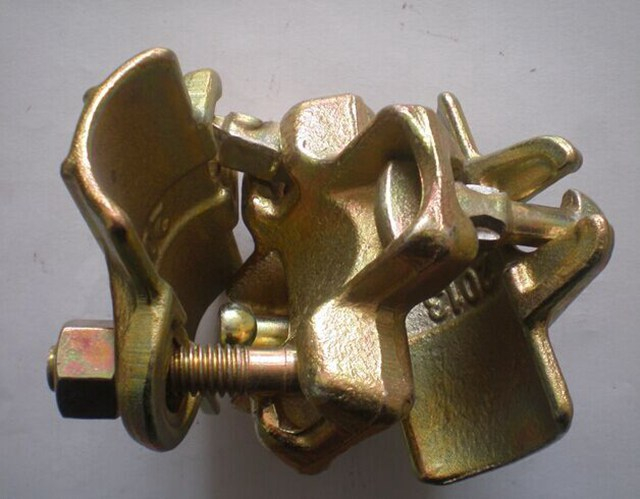 የተቆራረጠ ብረት ቀጫጭን ጣሊንግ ጣሊያሊያ ጣሊያኒያን መከለያ