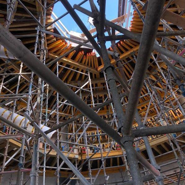 ኩባያ Scofflding ስርዓት