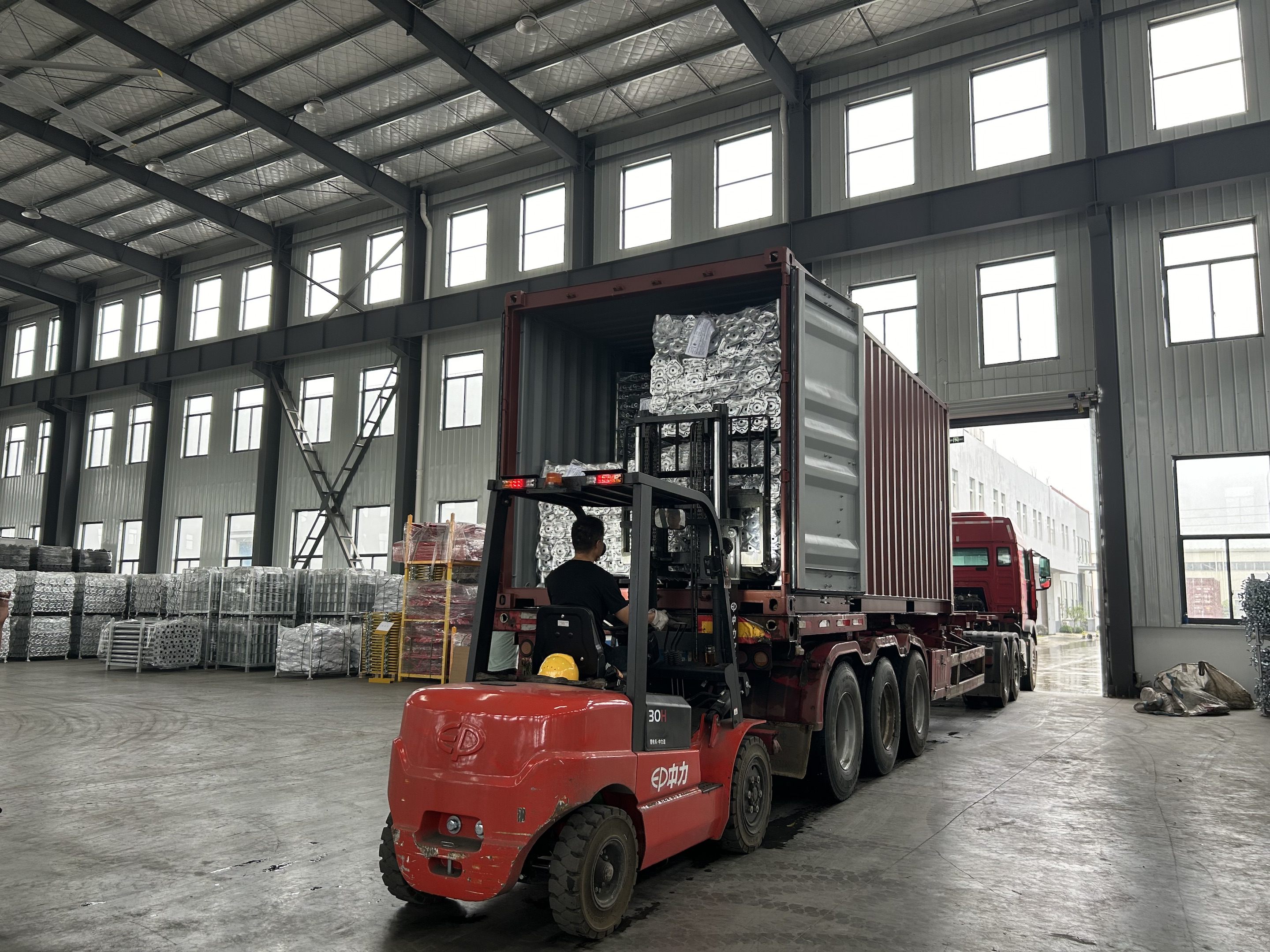 መሰረት ጃክ ማጓጓዣ 