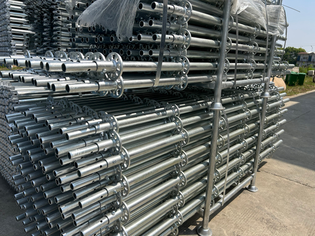 Skylocloclocloclock መደበኛ