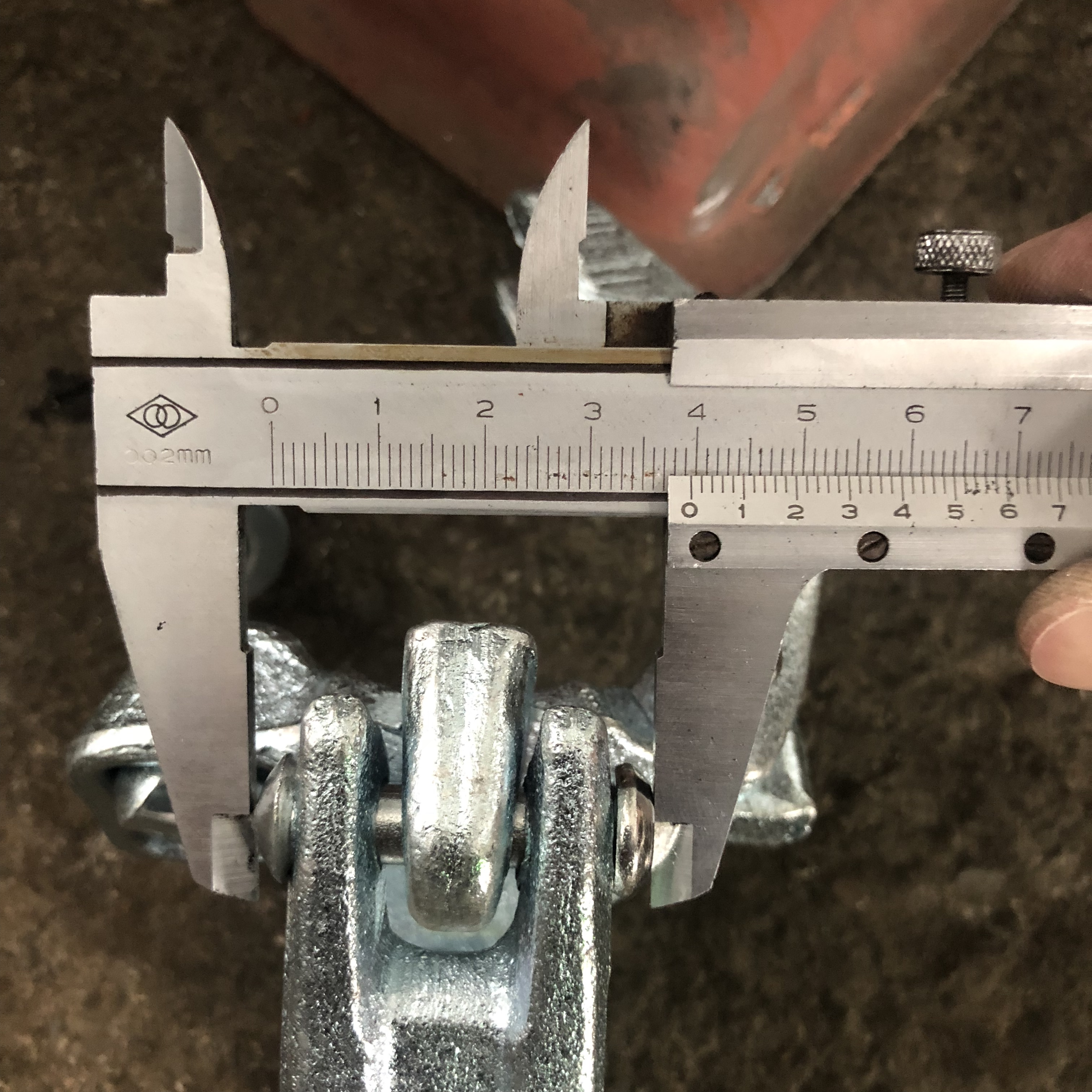 የተቆራረጠ ድርለት መከለያ